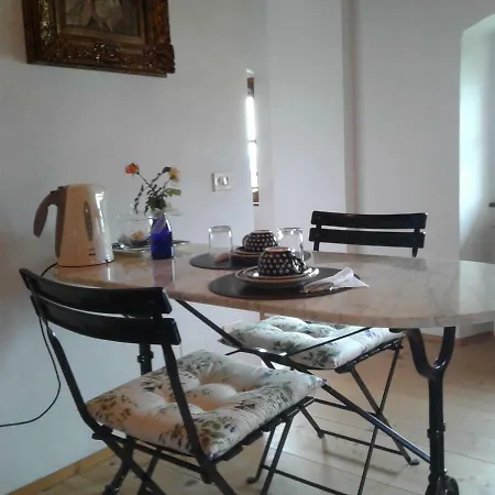 Casa Della Meridiana * Caprino Veronese